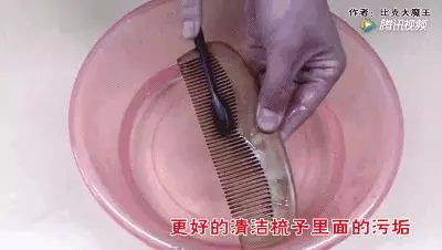 把2根舊牙刷綁在一起,效果竟然這麼好,以前的牙刷都白扔了