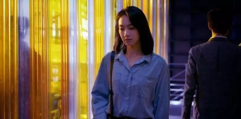 女友月入1萬4,卻衣著樸素,去她家吃一次飯,我提出分手