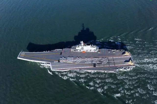 美稱16年後中國將擁有4艘核動力和2艘常規動力航母,遼寧號賣巴鐵