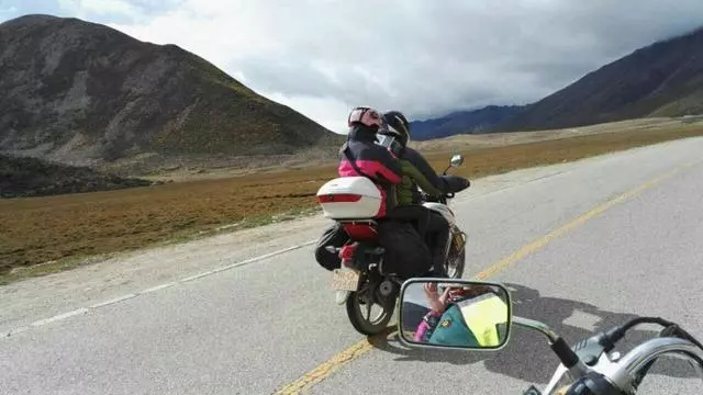 摩旅很辛苦!為什麼不換汽車去旅行呢?