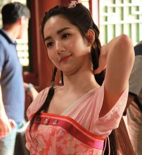 韓星集體發福!李敏鎬帥氣不再,宋仲基變宋腫基,全智賢認不出,他號稱亞洲最帥反差最大!