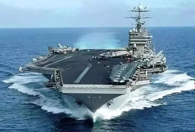 6億的武器如何擊沉500億的航母?看看我軍這款反艦飛彈就懂了