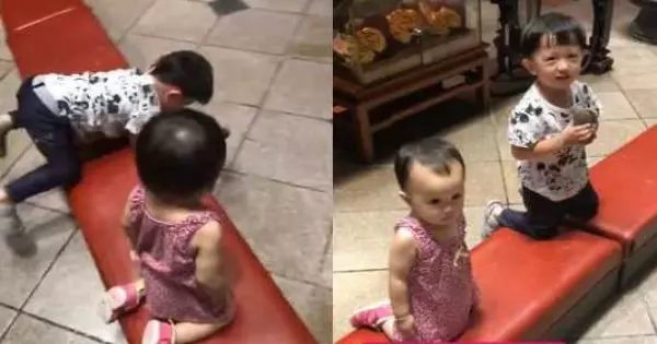 2歲小弟弟「擲筊用奶音」無釐頭問媽祖一句話!讓北港媽祖婆顯神蹟「秒聖杯答應」!媽媽當場超傻眼哀號「唉唷」!