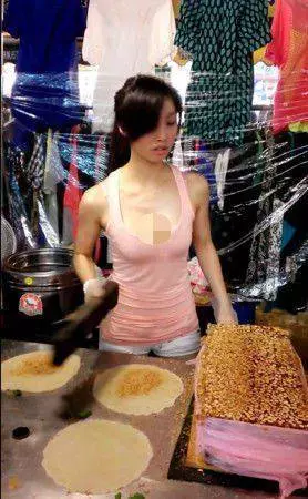 五年過去了…當年紅極一時的「饒河花生捲妹」近況曝光!網淚嘆:又一個表特世代的結束!