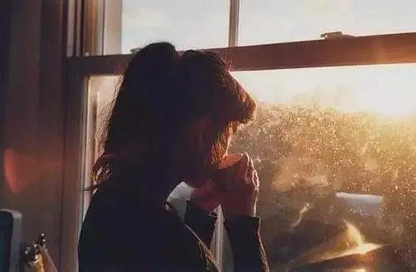 丈夫帶新歡和她的兒子回家,竟讓妻子凈身出戶?婆婆:你給我滾!