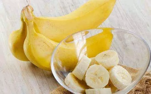經常抽筋、缺鉀?可能還會引發高血壓、心臟病!這8種水果幫你改善身體~