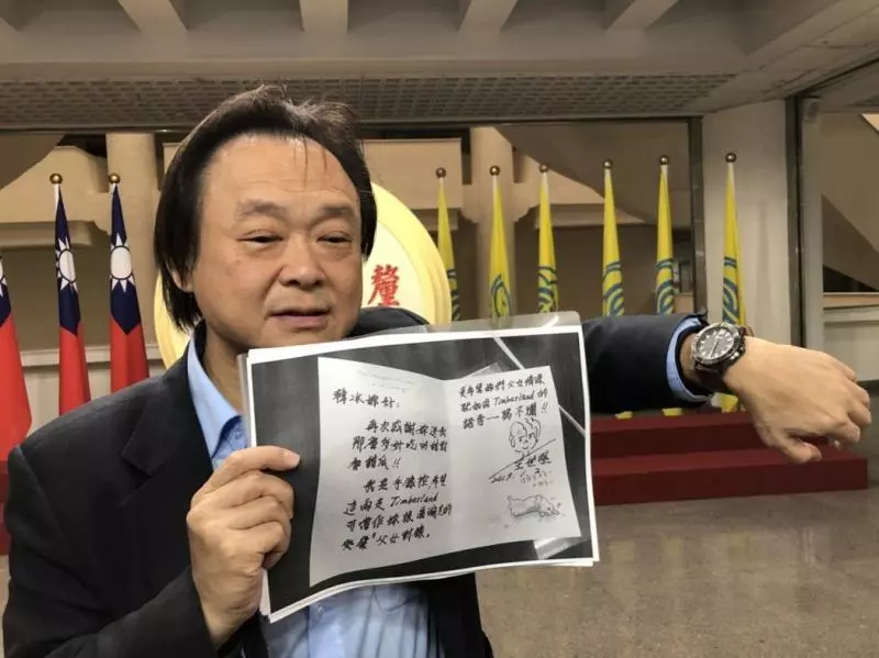 他罵誰誰就紅!韓冰甜心收服.. 韓粉心驚驚