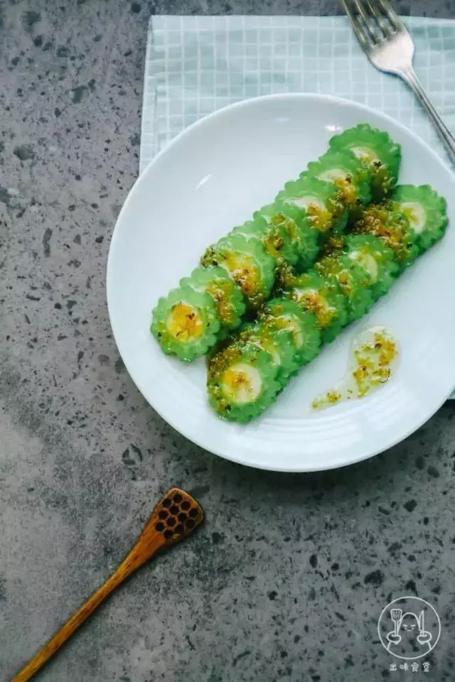 苦掛配香蕉,碰出新滋味,讓你想都想不到的絕妙美食