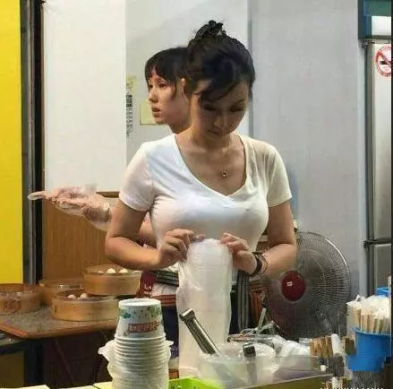 這26張圖讓我全身硬了!妹子你身材再好也不能這樣咩!這樣的女人你敢娶回家嗎?看到最後一張差一點就癱瘓了!