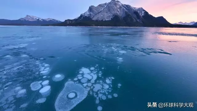 地球氧氣含量持續下降,引發科學家擔憂,將對人類生存產生威脅?