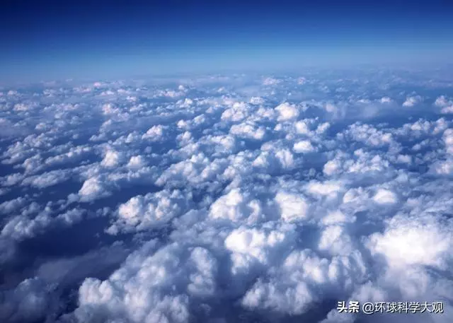 地球氧氣含量持續下降,引發科學家擔憂,將對人類生存產生威脅?