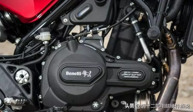 歐式復古街車,配水冷雙缸電噴百米僅5.6秒,車友:帥氣小獅子
