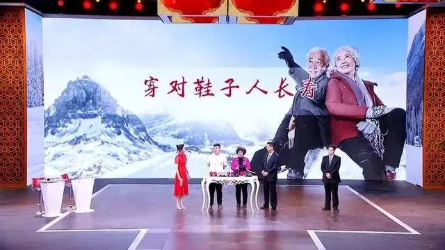 腳涼、走路腳痛太常見!學一學護腳好方法,腿腳不疼,走路更利落
