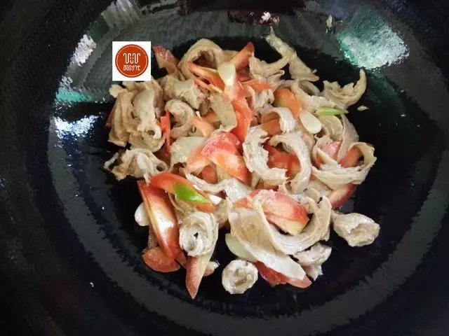 比肉還香的常素炒,噴香誘人,做法超簡單,沒有肉卻比肉還香!