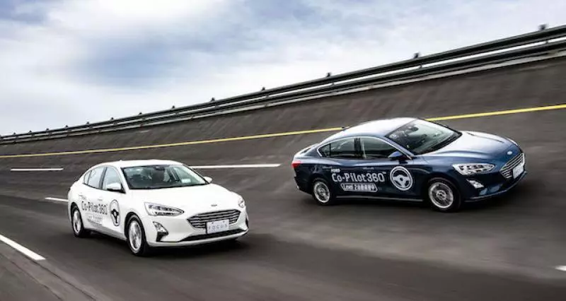 離台灣上市剩 9 天!Ford Focus 4 門旗艦車型詳細配備搶先看