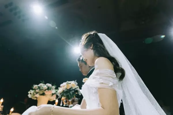 準新郎:「要收錢,那我娶個不用聘金的…」娶妻不給聘金,是真愛還是賤賣?