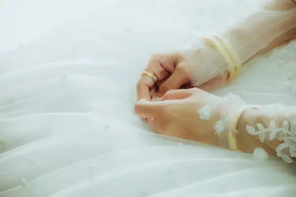 準新郎:「要收錢,那我娶個不用聘金的…」娶妻不給聘金,是真愛還是賤賣?