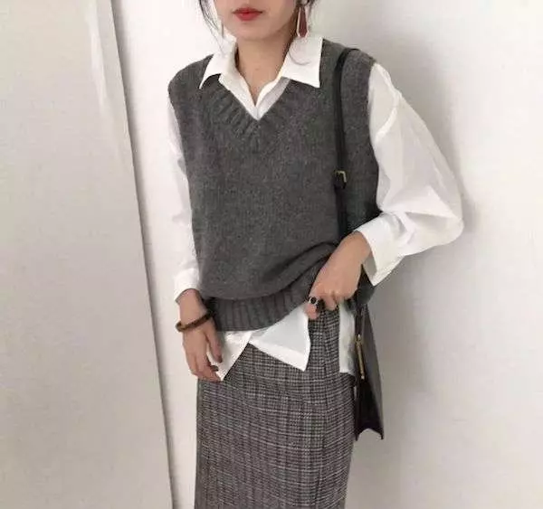 14歲扮成25歲! 少女「親密」後才坦白「我是國中生」 男網友驚嚇馬上請回家