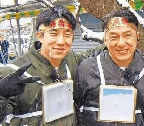 房祖名歐陽娜娜戀情確定!成龍表示:想要女兒!