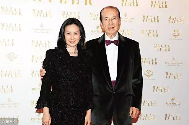 賭王何鴻燊入院後天價醫藥費被曝光!網友:不敢想像!