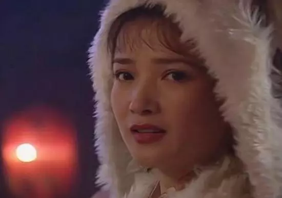 古代的青樓女子,為什麼總喜歡在腰上系「一根紅繩」?原來大有用處!
