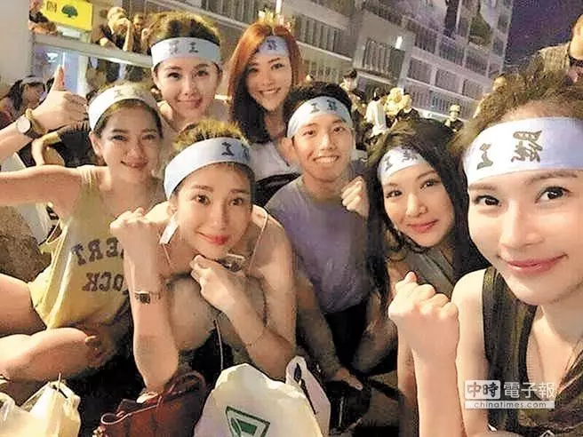 華航懶人包!機師無期限罷工被罵爆…鄉民「精闢神解眼紅標準」!網推爆:空姐X大啊!