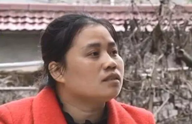 婆婆工地幹活,兒媳偷走全部存款,打開存摺,兒媳報了警