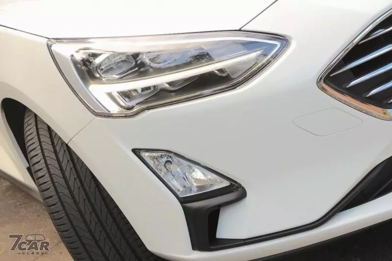 2019 Ford Focus EcoBoost182 旗艦型規格配備表