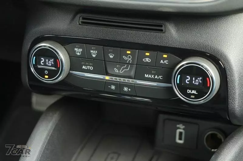 2019 Ford Focus EcoBoost182 旗艦型規格配備表