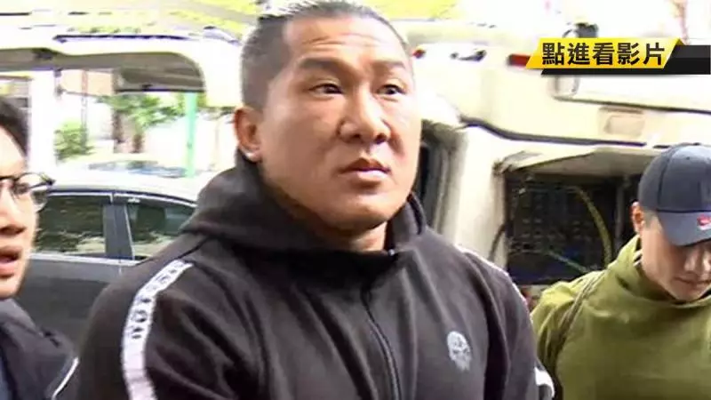 李婉鈺提告!檢首傳館長開庭 現場成粉絲見面會