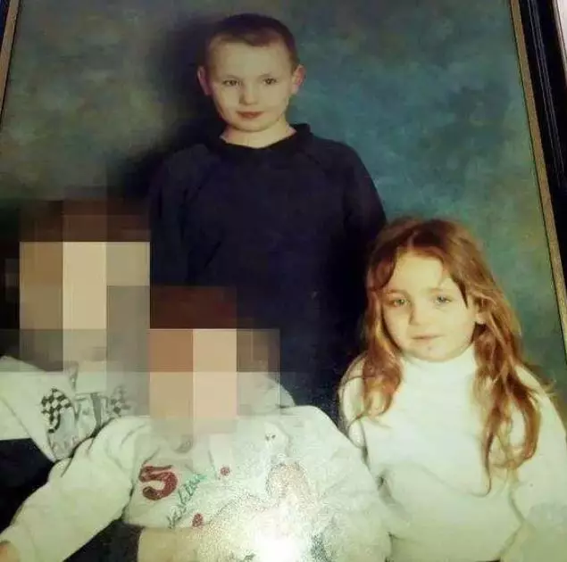 她被親哥哥強迫12歲成為英國「史上最年幼產婦」!經過12年,如今的模樣讓人看了想哭!