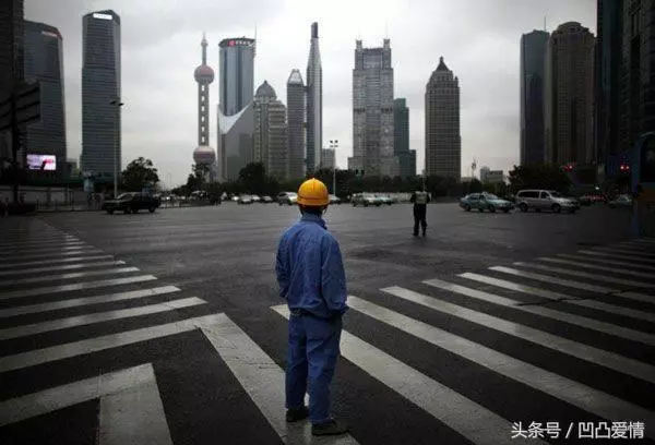 公婆阻止我和老公買房買車,一直說小叔子還沒結婚,這啥意思?