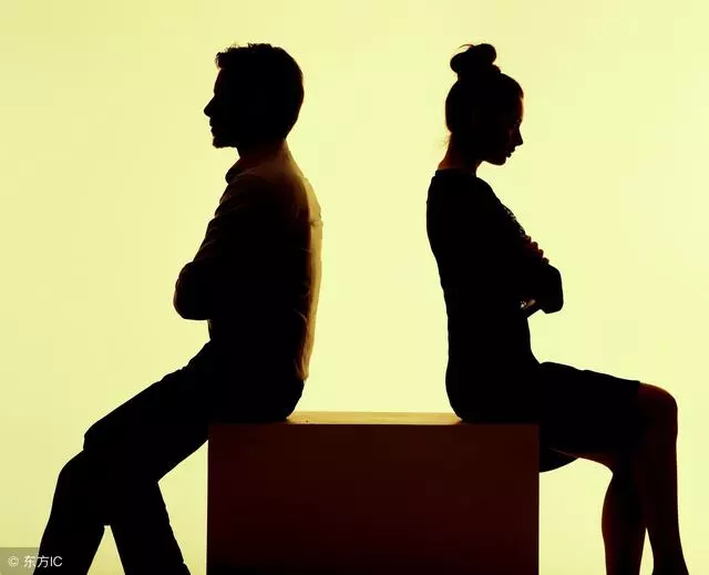我媽不過說了老婆兩句話,我給了老婆一巴掌,她居然就提離婚