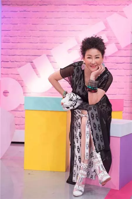51歲藍心湄「淋巴腫瘤」確診報告出爐!她沉重坦言「內心話」讓人措手不及!