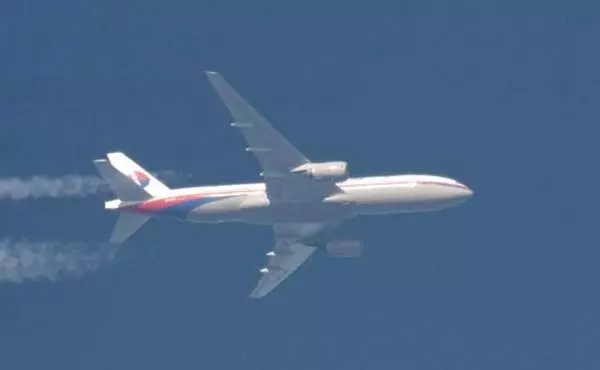 爆料!原來官方停止搜尋 MH370,背後竟然想掩蓋這真相......快看!太可惡!!