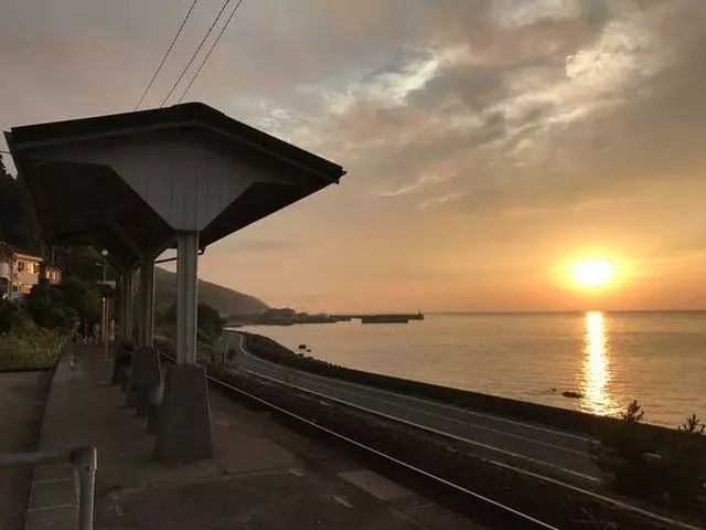 日本旅遊攻略丨四國秘境之旅,從坐火車開始