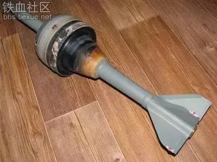 威力太驚人,一組圖讓你看懂穿甲彈是怎樣穿透護甲的?