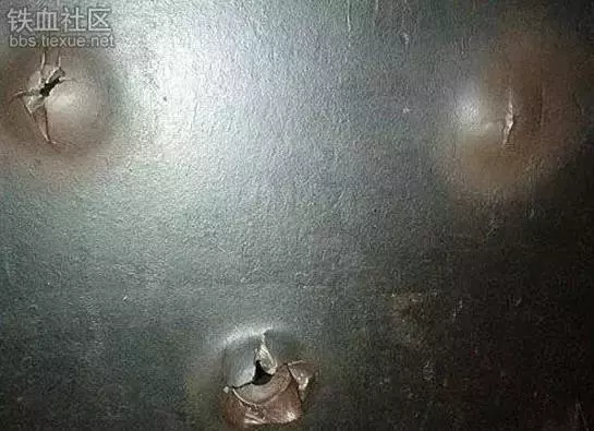 威力太驚人,一組圖讓你看懂穿甲彈是怎樣穿透護甲的?