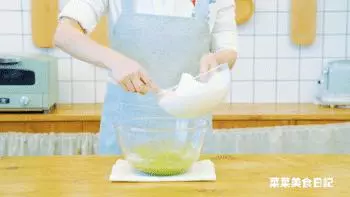 這個蛋糕美到炸裂!情人節有沒有情人都得吃它!