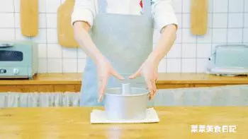 這個蛋糕美到炸裂!情人節有沒有情人都得吃它!