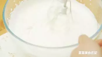 這個蛋糕美到炸裂!情人節有沒有情人都得吃它!