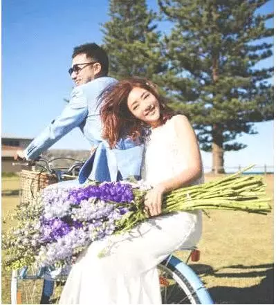繼楊冪和劉愷威之後,又一個知名女星宣布離婚,是我們熟悉的