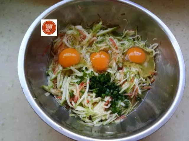 這樣做早餐,只要塊把錢,好吃又營養,上桌好評不斷,上桌就搶光