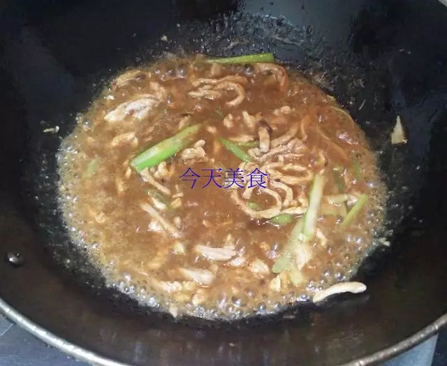 像花一樣的京醬肉絲,不僅好看,更是一道美味,營養高好吃還下飯