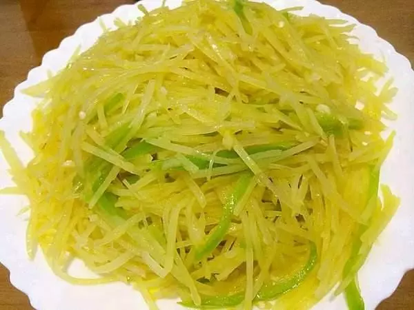 幾十種好吃到尖叫的家常小炒,三碗米飯都不夠吃,真是太美味了