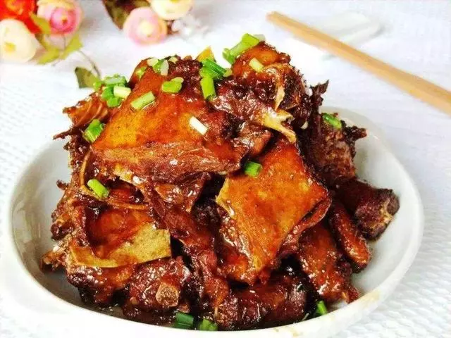 幾十種好吃到尖叫的家常小炒,三碗米飯都不夠吃,真是太美味了