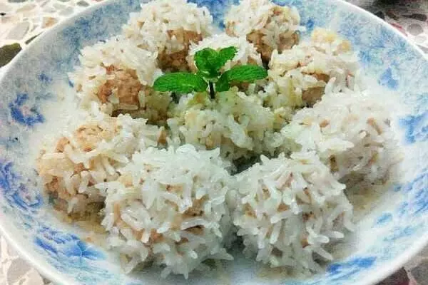 幾十種好吃到尖叫的家常小炒,三碗米飯都不夠吃,真是太美味了