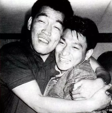 這些叫不出名卻很眼熟的明星,現在都過得怎麼樣了? 「他」竟然過世了那麼久…