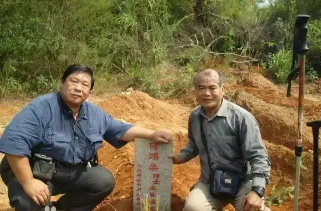 聲稱賭王家人付500萬點七星燈續命被拒絕,這位風水大師的來頭真不小,還留一句:他會走
