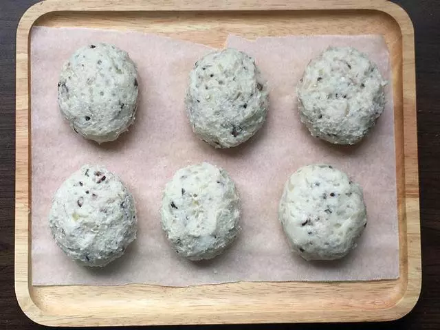 土豆別只知道炒著吃,教你一個新吃法,外酥里嫩,兒子天天都想吃